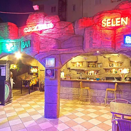 Отель Selen
